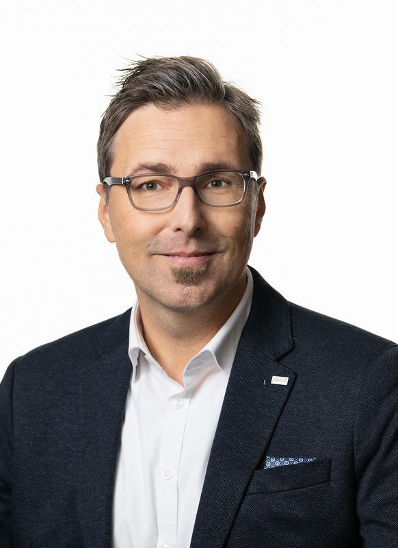 Adrian_Hörtl-223-14323_1_hoch.jpg